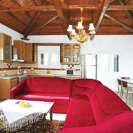 Pirgos Epavlis Villa Karya